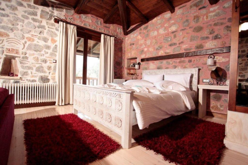 Efharis Filoxenon Apartment Feneos Phòng bức ảnh
